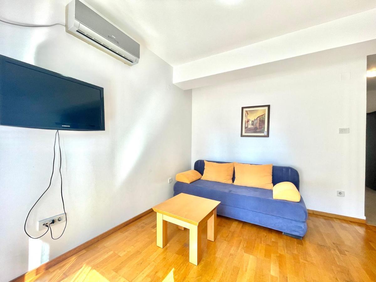 Comfort Apartments Aleksic 布德瓦 外观 照片