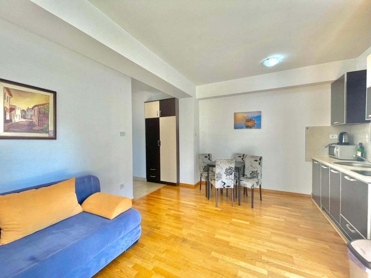Comfort Apartments Aleksic 布德瓦 外观 照片