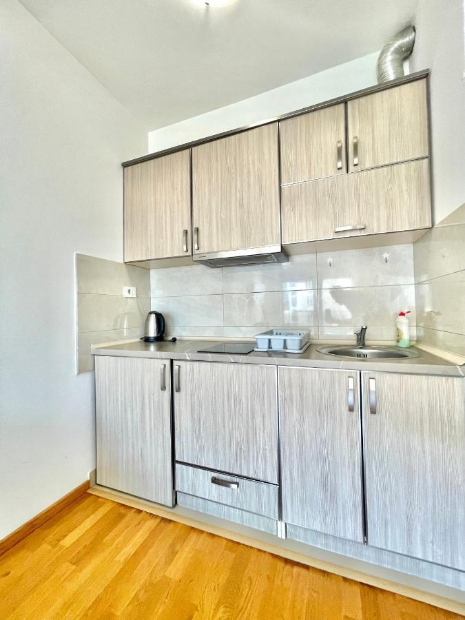 Comfort Apartments Aleksic 布德瓦 外观 照片
