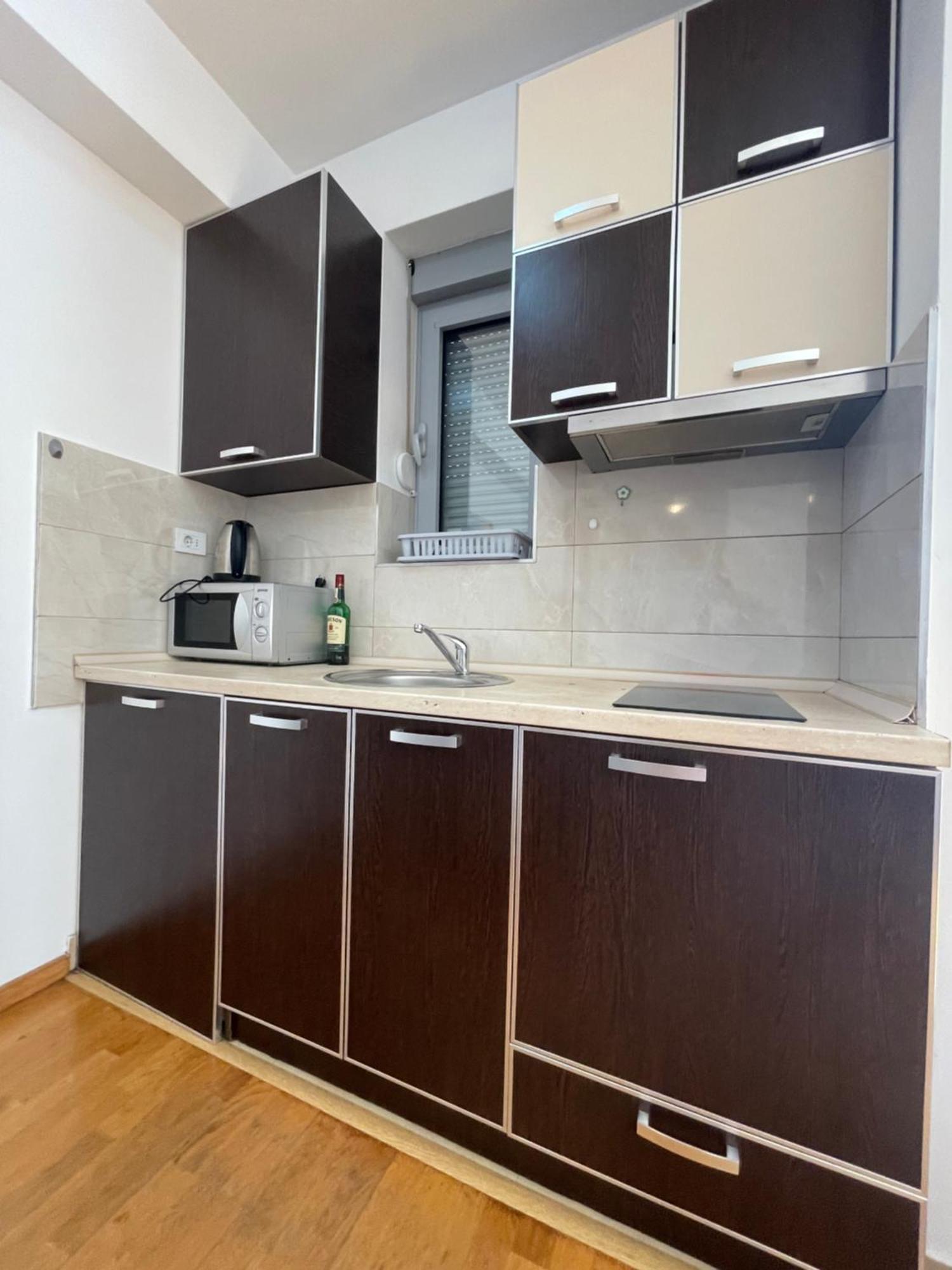 Comfort Apartments Aleksic 布德瓦 外观 照片